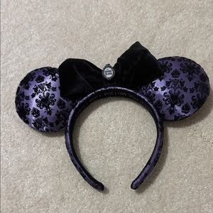 Haunted Mansion Minnie Ears